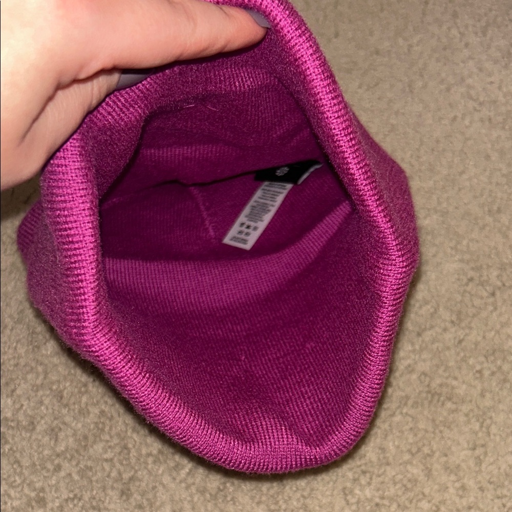 Nike Purple Ribbed Beanie - Picture 3 of 3